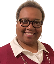 Lisa Robinson headshot